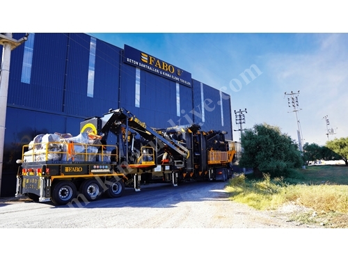 Concasseur mobile de 250-350 tonnes/heure