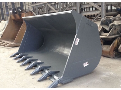 Caterpillar Loader Bucket - 2