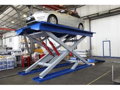 3 Ton Kapasiteli 3.5 Metre Seyir Makaslı Araç Asansörü - 2