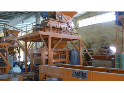 12'Li Otomatik Briket Ve Parke Makinası - 0