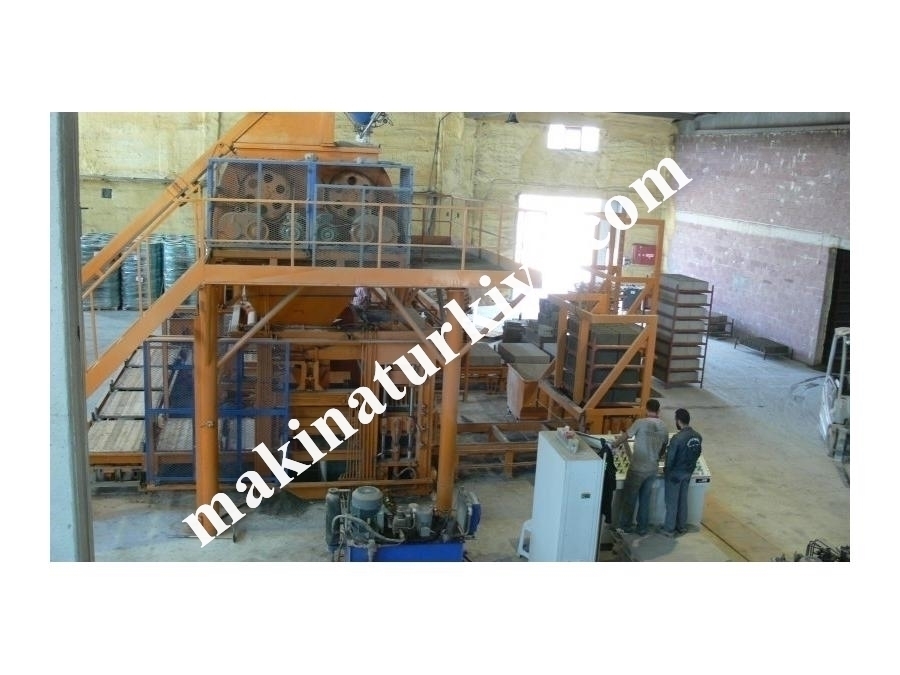 12'Li Otomatik Briket Ve Parke Makinası