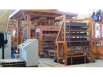 12'Li Otomatik Briket Ve Parke Makinası - 4