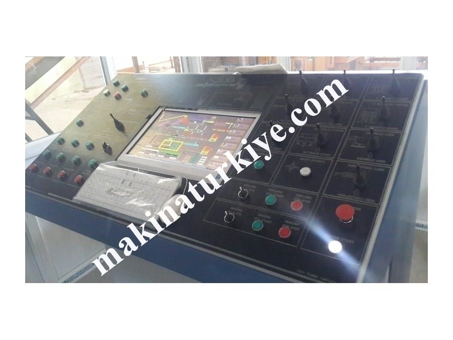 12'Li Otomatik Briket Ve Parke Makinası
