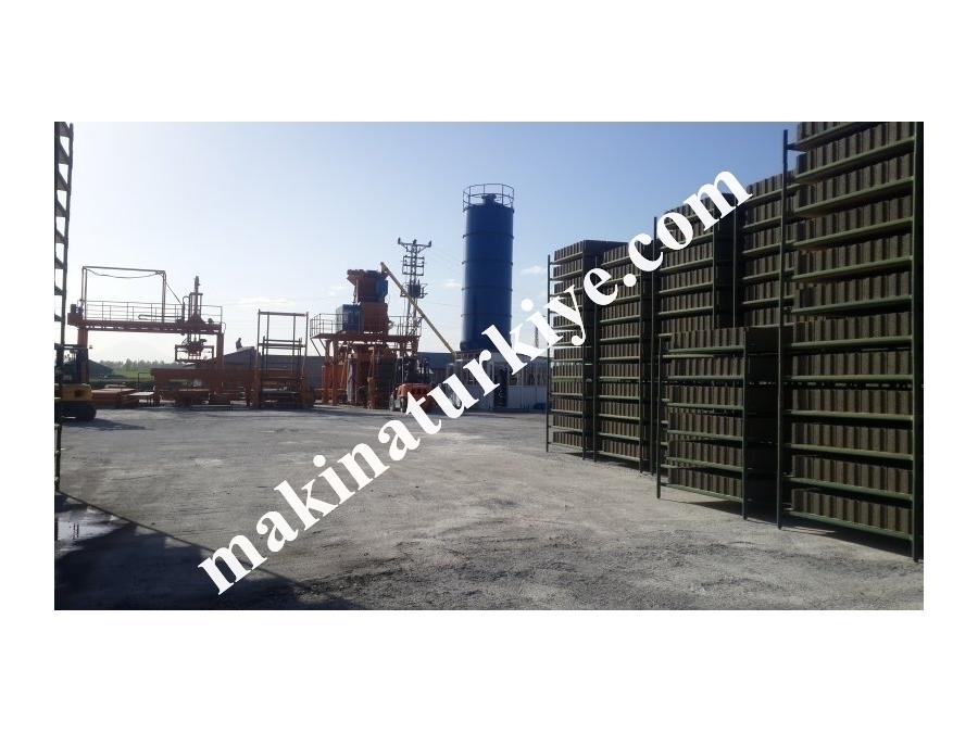 12'Li Otomatik Briket Ve Parke Makinası