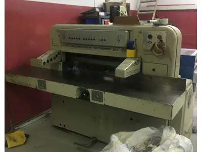 Polar 90 CE Eltromat Papier-Schneidemaschine