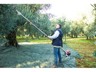 Yandan Askılı Zeytin Hasat Makinası - 1