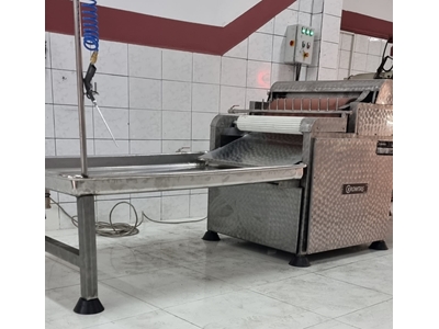 Dana Bağırsak Temizleme Makinası - 1