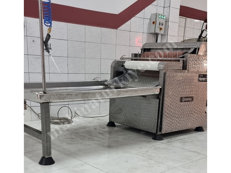 Dana Bağırsak Temizleme Makinası