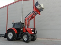 Chargeur frontal pour tracteur avec capacité de levage de 1800 kg - 3