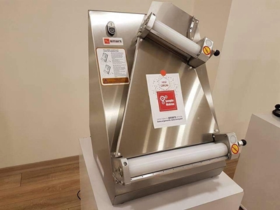 30 Cm Şengun Hamur Açma Lavaş Lahmacun Açma Makinası  - 2