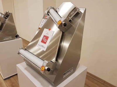 30 Cm Şengun Hamur Açma Lavaş Lahmacun Açma Makinası  - 3