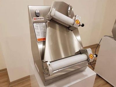 30 Cm Şengun Hamur Açma Lavaş Lahmacun Açma Makinası  - 1