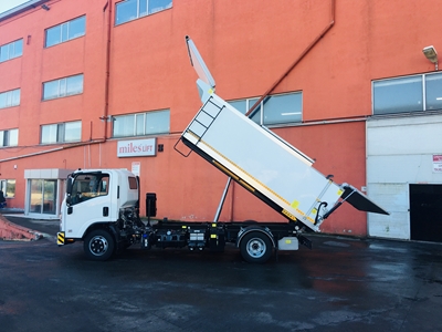 6024 Garbage Truck - 2