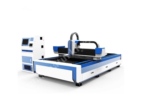 500W 1500x3000 mm Fiber Laser Cutting Machine