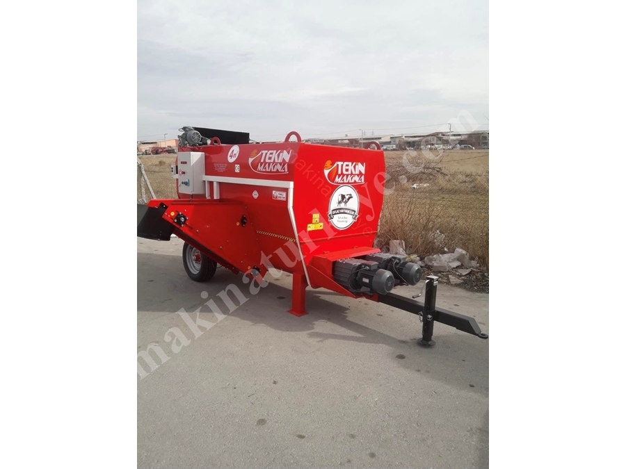 4 m3 Çekili Tip Elektrikli Yem Karma Makinası