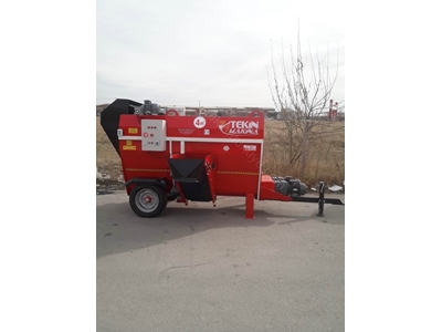 4 m3 Çekili Tip Elektrikli Yem Karma Makinası - 3
