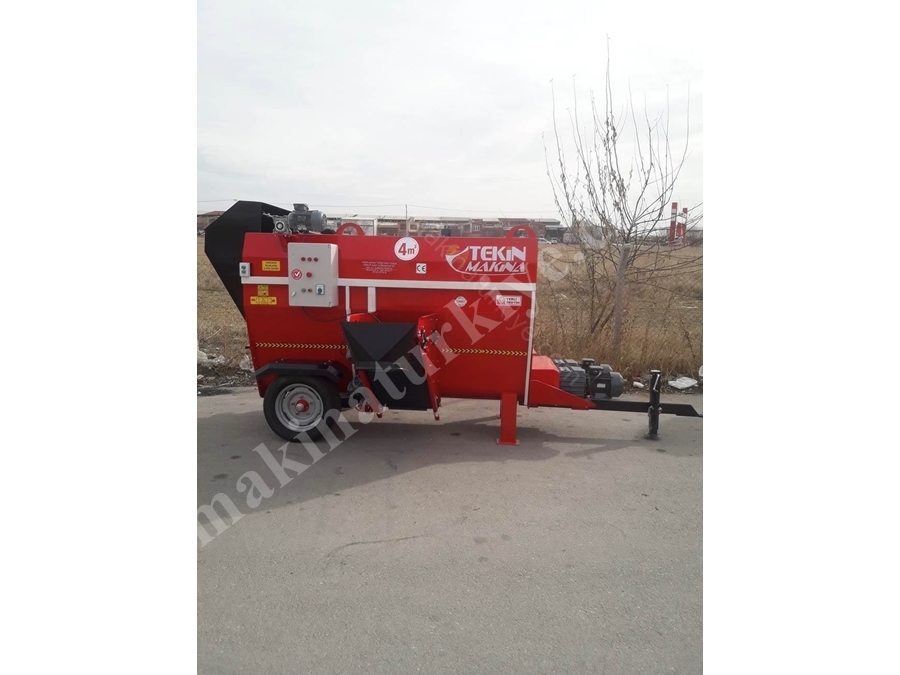 4 m3 Çekili Tip Elektrikli Yem Karma Makinası