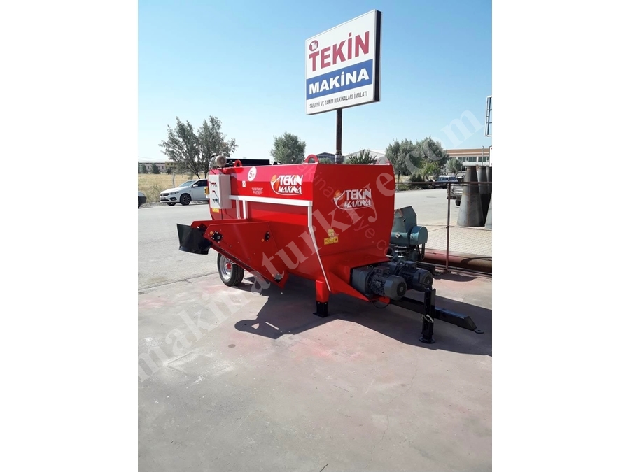 5 M3 Çekili Tip Elektrikli Yem Karma Makinası