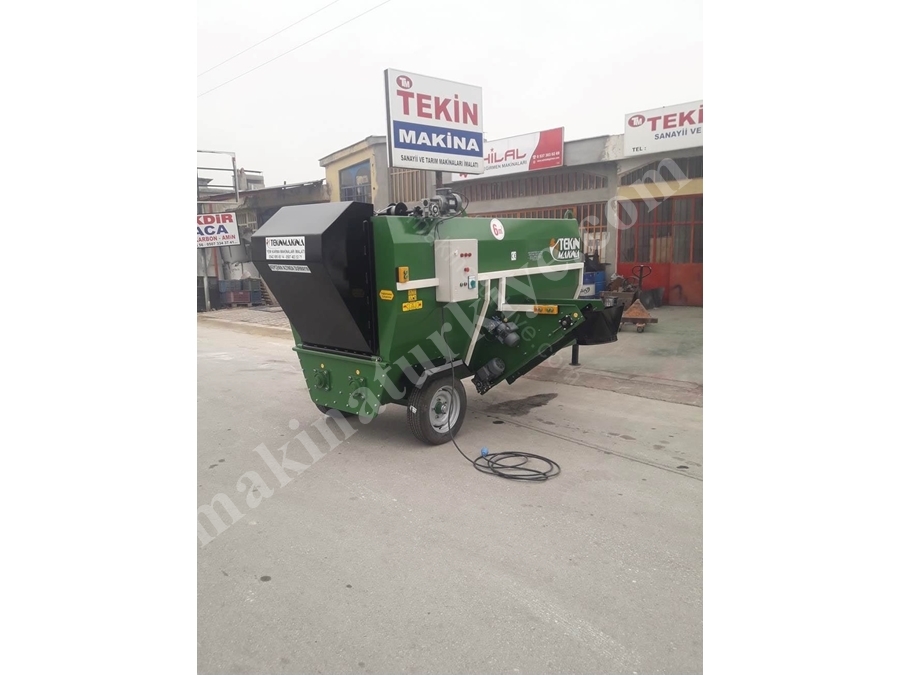 6 M3 Çekili Tip Elektrikli Yem Karma Makinası