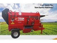 4 M3 Çekili Tip Yem Karma Makinası