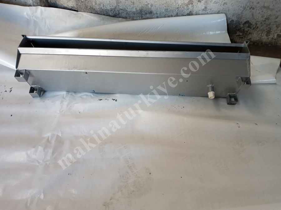 1 Meter Chicken Feeder