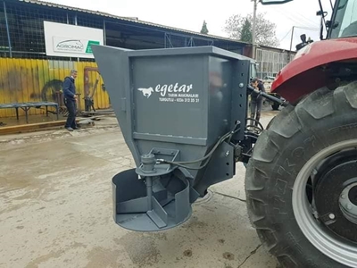 1.5 M3 Kompost Atma Makinası - 3