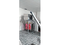 Weighing and Packaging Machine for Pulses and Grains - 4