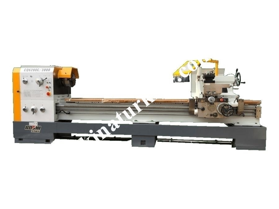 800 X 560 Mm Universal Torna Tezgahı