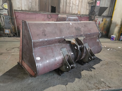 Volvo L110 Standard (General Purpose) Bucket - 7