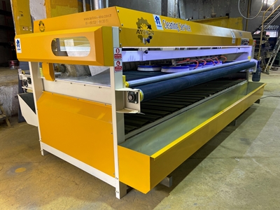HYM A8002X Machine de lavage de tapis de 4,20 mètres - 1