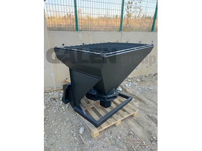 Hydraulic Salt and Sand Spreader Attachment - 5