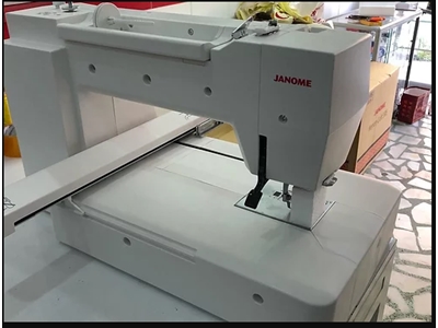Computerized Embroidery Machine Janome MC550 - 7