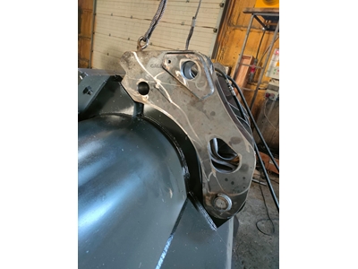 Quick Change Attachment for Loaders - 1