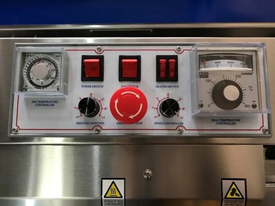 Poşet Ağzı Yapıştırma Makinesi Konveyörlü - 2