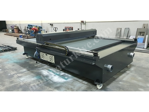 1800 x 3300 mm 150W Laser Cutting Machine