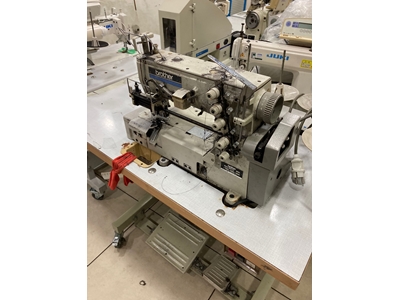 FD4 8272 Right Blade Stitching Machine - 4