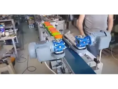 Etikettiermaschine mit 80 Stück/Minute