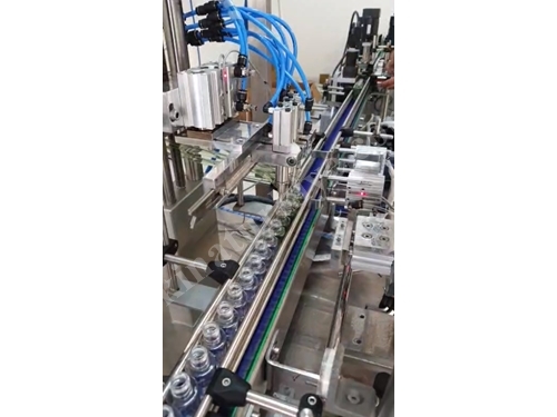 Machine de remplissage automatique de liquide à 3600 unités/heure