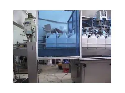 Machine de remplissage automatique de liquide à quatre têtes à 1500 unités/heure