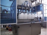 Machine de remplissage automatique de liquide à quatre têtes à 1500 unités/heure - 2