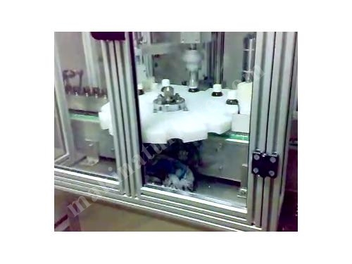 3600 Pieces / Hour Automatic Bottle Cap Sealing Machine