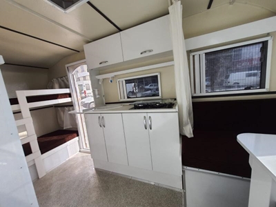 4 Kişilik Çekme Karavan 440X200x200 Cm - 3
