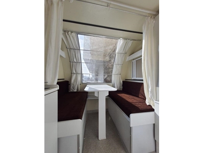 4 Kişilik Çekme Karavan 440X200x200 Cm - 4
