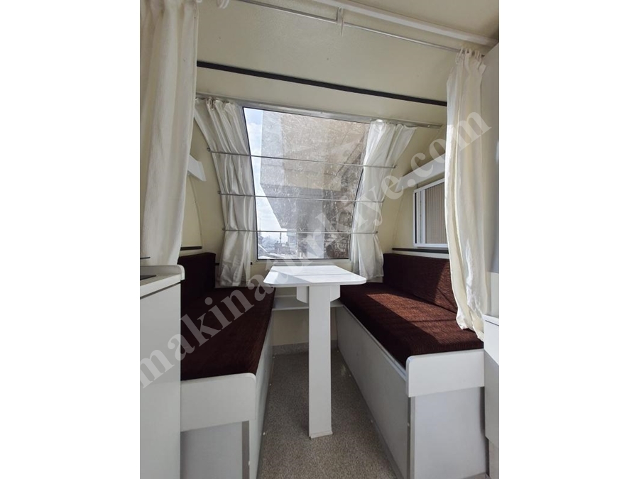 4 Kişilik Çekme Karavan 440X200x200 Cm