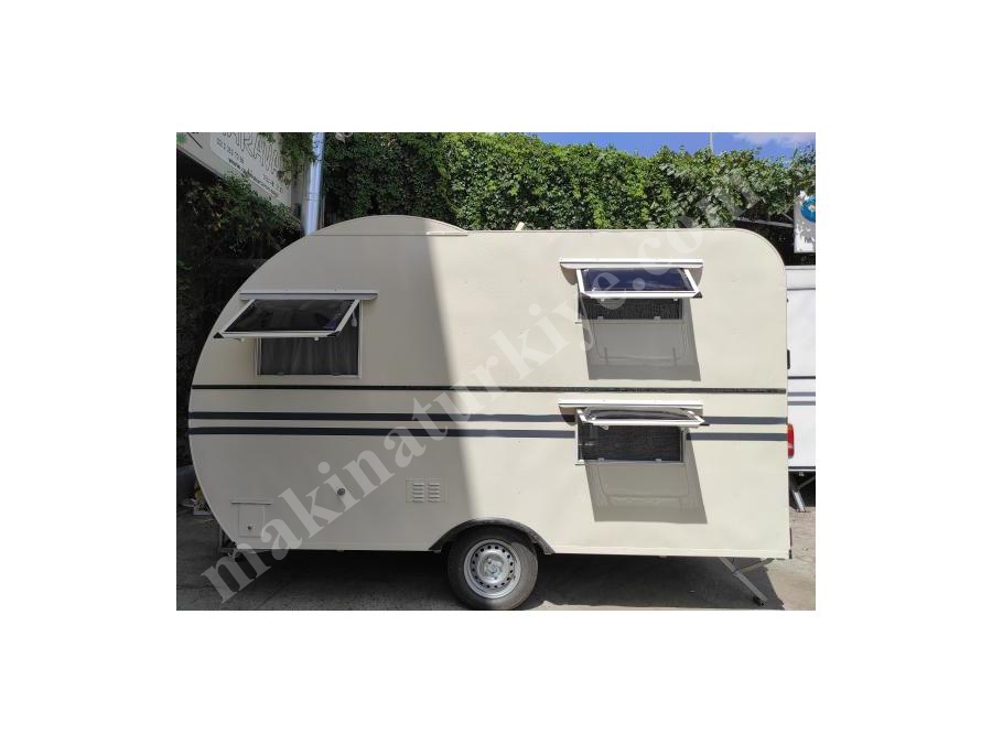 3 Kişilik Çekme Karavan 370X200x200 Cm