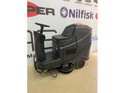 AS 850 Reinigungsmaschine für Boden mit Reiter - 10
