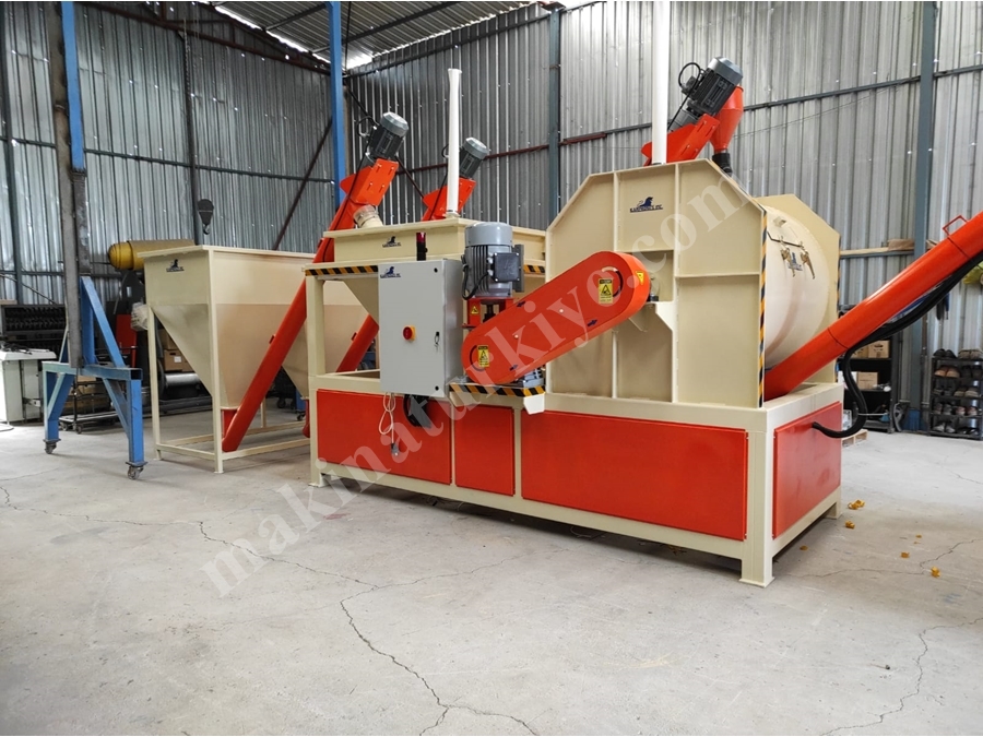 3000 Adet/Günlük Yapı Kimyasalları İmalatı Makinesi