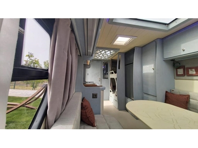 4 Kişilik Mercedes-Benz Sprinter Camper Motokaravan - 2