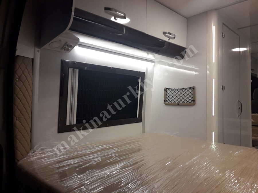 4 Kişilik Wolkswagen Crafter Camper Motokaravan