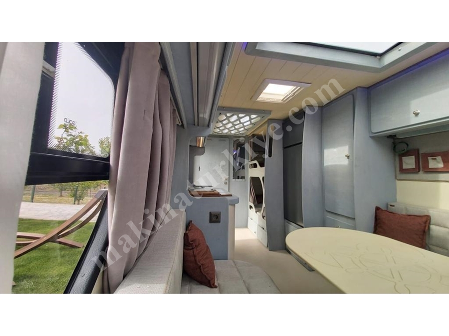 4 Kişilik Ford Transit Camper Motokaravan